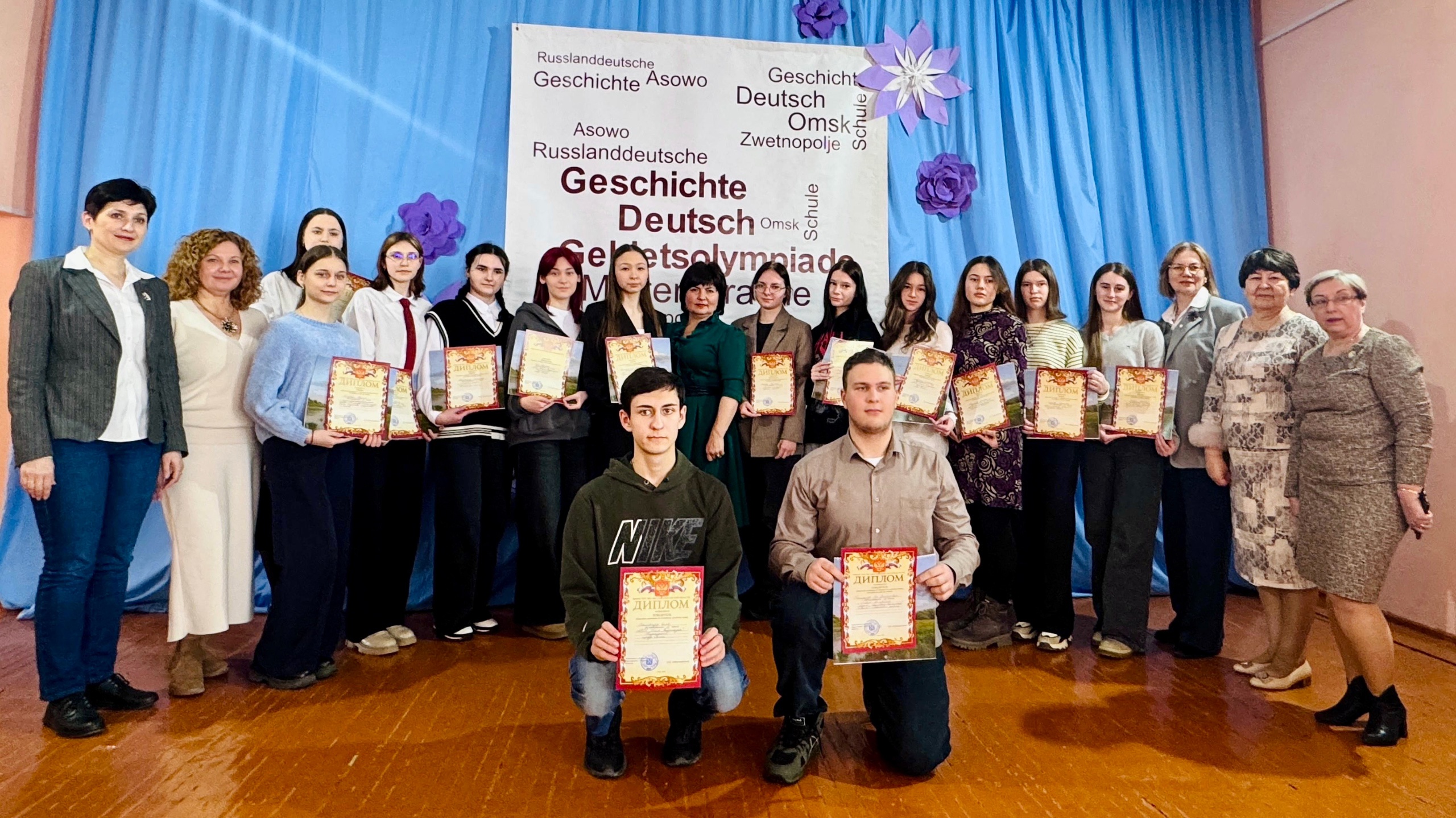 Избражения для Deutsch als Muttersprache und die Geschichte der Russlanddeutschen – wer ist ein echter Experte?