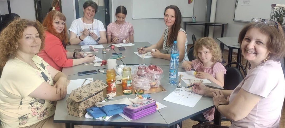 Избражения для Workshop zu nationalen Ornamenten