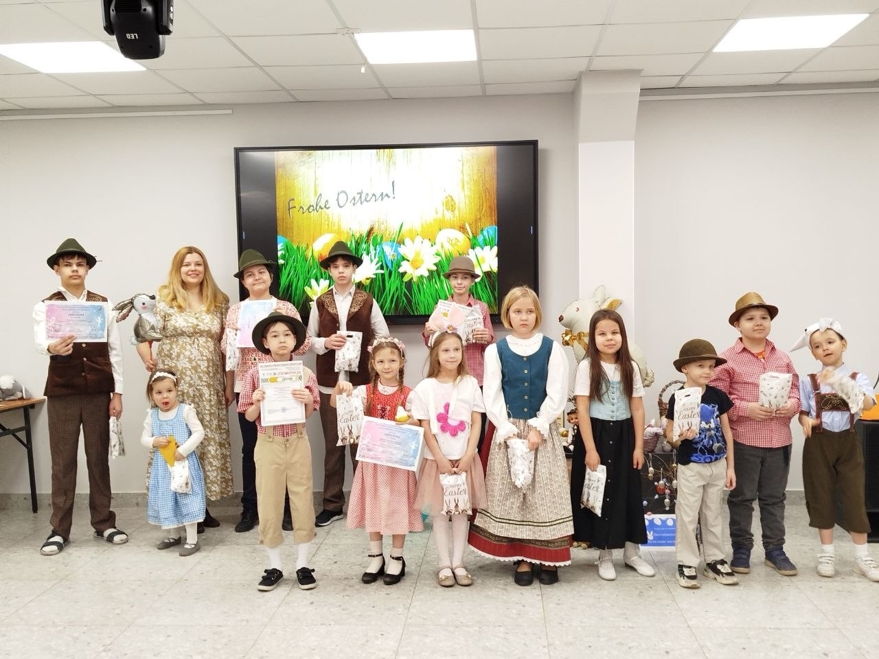 Избражения для Frohe Ostern